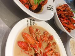 -龙巢盱眙龙虾·牛蛙·烧烤宵夜(八卦岭店)
