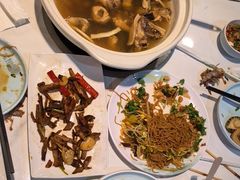 -龙泉人椰子鸡.糟粕醋.海南菜(三亚旗舰店)