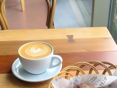 拿铁咖啡-麦田工坊(月湖店)