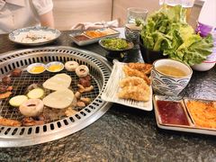 -炙忧烤肉屋(中国铁建广场店)