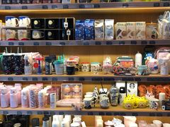 零售区-星巴克臻选(华堂·新辰汇店)