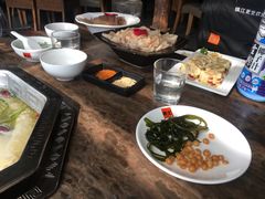 -佬土鹅肠火锅(中建大观店)