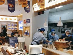 -李与白包子铺(桐梓林店)