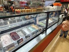 -极拉图·现制冰淇淋(大卫城店)