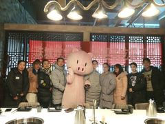 大堂-围炉·川味鲜货火锅(万达珍珠坊店)