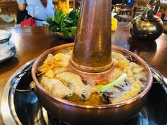 -岳记兴隆·青城腊排铜火锅(融创店)