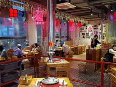 大堂-么肆烤肉·中式自助·烤肉大排档(街道口季佳PAI店)