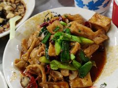 臭干子肥肠-小民大排档(马场角横路店)
