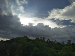 点击看大图 -首艺造型KM潮牌沙龙