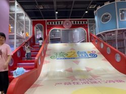 -孩之岛亲子乐园(喜盈门.范城店)