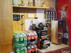 零售区-嘎嘎鸭下巴·爆辣干锅(明教寺店)