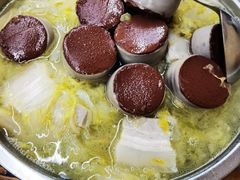 杀猪菜-牛庄高晓山风味馅饼城(海城店)