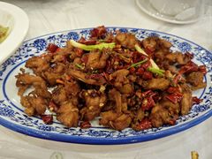 功夫辣子鸡-江城燕子大排档(江汉路步行街店)