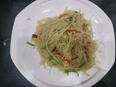 -望海潮海鲜店 特色家常菜(在海一方店)