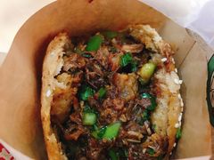 烧饼夹坛子肉-昌顺马记小吃店(昌盛园店)