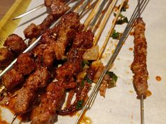 串儿-街角等你.大连海鲜烧烤.经典铁板海鲜串(西安路店)