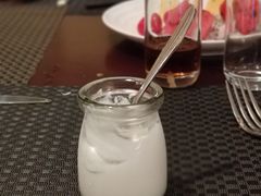 -君来湖滨饭店·玫瑰园