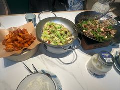 -费大厨辣椒炒肉(沙河万达店)