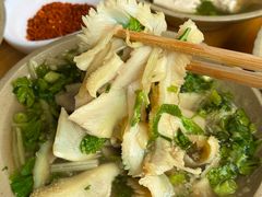 -大众跷脚牛肉馆·非遗传承单位(峨眉山店)