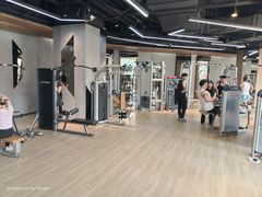 -威克健身游泳(万菱汇店)