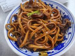 -珠宝街老左杂酱面馆