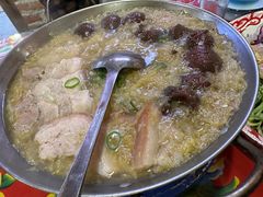 -闯关东东北农家菜(崂山石老人店)