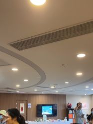 -海豚湾高端月子会所(黄浦店)