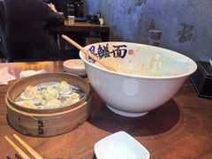 -李犟大爆鳝面·手工蟹黄包(湖滨西湖店)