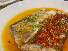 剁椒鱼头-老唐三下锅 ·张家界地标美食(溪布街店)