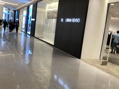 -URBAN REVIVO(西安Momopark店)