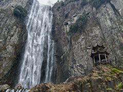 -刘伯温故里景区百丈漈