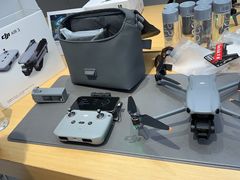 -DJI大疆(深圳华强北曼哈授权体验店)