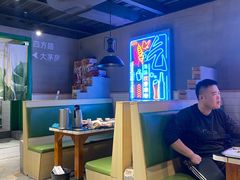 -曹掌柜小酒馆烧烤集团(宾川路店)