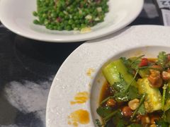 -新白鹿餐厅(百联中环店)