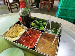 -四川小胡子海鲜(丁村万人海鲜广场店)