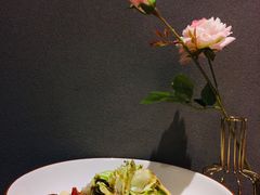 -POKEE VIA&Brunch·维娅(重庆来福士店)