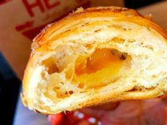 咸蛋黄流心可颂-肯德基(观前新店)