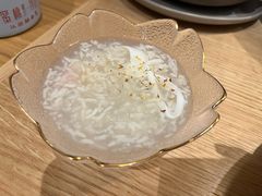 -蜜桃餐厅·伴山(绿宝广场店)