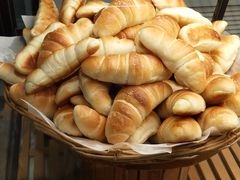 -Dough&Joe团憩(瑞虹天地月亮湾店)