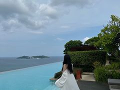 -瑰丽酒店·海吧·天际下午茶·现场DJ·天台酒吧