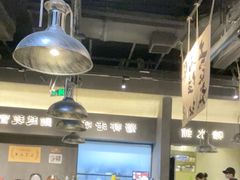 -张翻越·川渝冒菜·武汉黑鸭煲(城北万象城店)