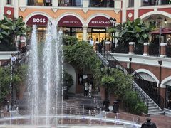 -佛罗伦萨小镇广佛名品奥特莱斯(疏港路店)