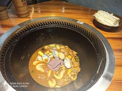 -锅来乐地锅鸡(安亭店)