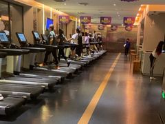 -蓝天国际游泳培训基地(华腾园店)