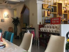 大堂-张大师鸭爪爪特色干锅(南湖店)