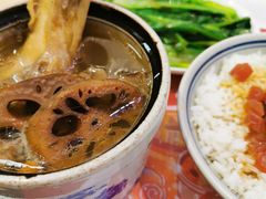 莲藕炖筒骨-钟姐炖品(万象城店)