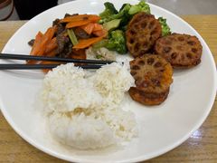 -笔架山食堂