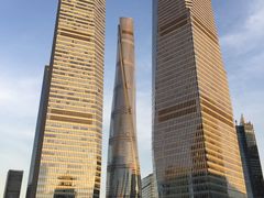 -陆家嘴空中步行连廊