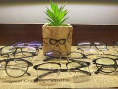 -肆兮眼镜·蔡司·徕卡战略合作店(大坪店)