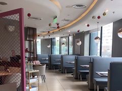 -必胜客(阿诗玛店)